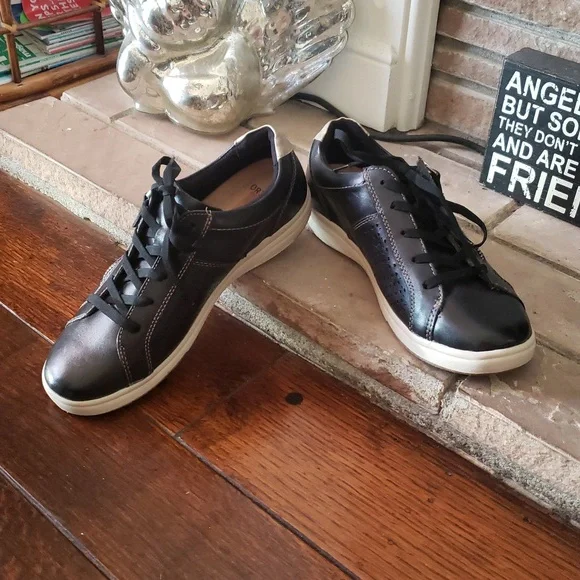 Earth Origins Netta Round Toe Casual Lace Up Sneakers Size 8 - Picture 14 of 15